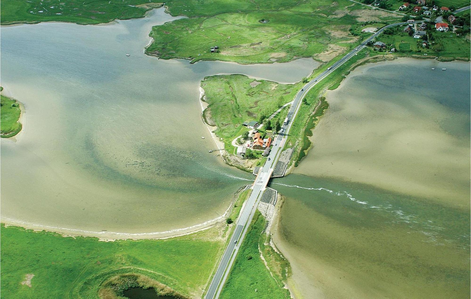 Nice Home In Insel Poel With House Sea View Kültér fotó